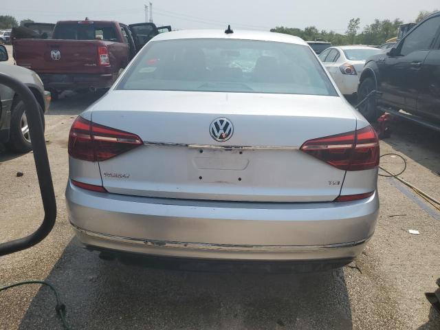2017 VOLKSWAGEN PASSAT R-L - 1VWDT7A39HC059940