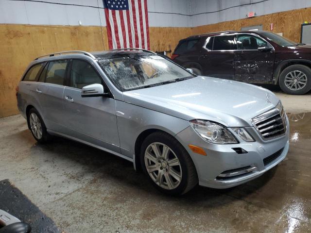 VIN WDDHH8JB9DA711499 2013 Mercedes-Benz E-Class, 3... no.4