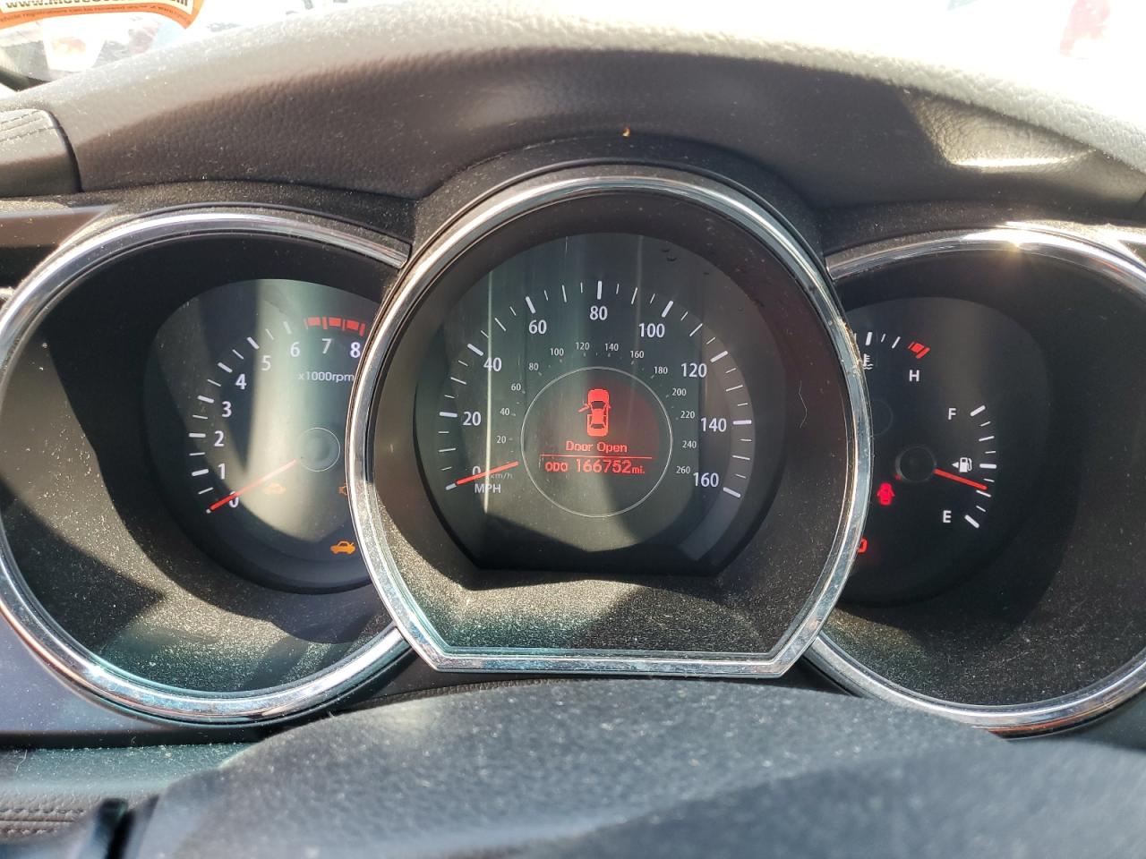 KNAGN4A60B5165012 2011 Kia Optima Ex