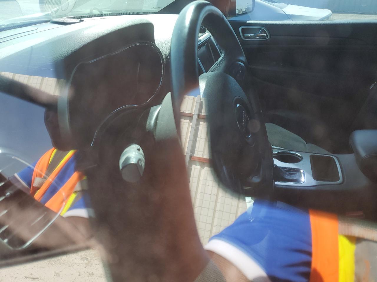 1C4RJEAG4JC141733 2018 Jeep Grand Cherokee Laredo