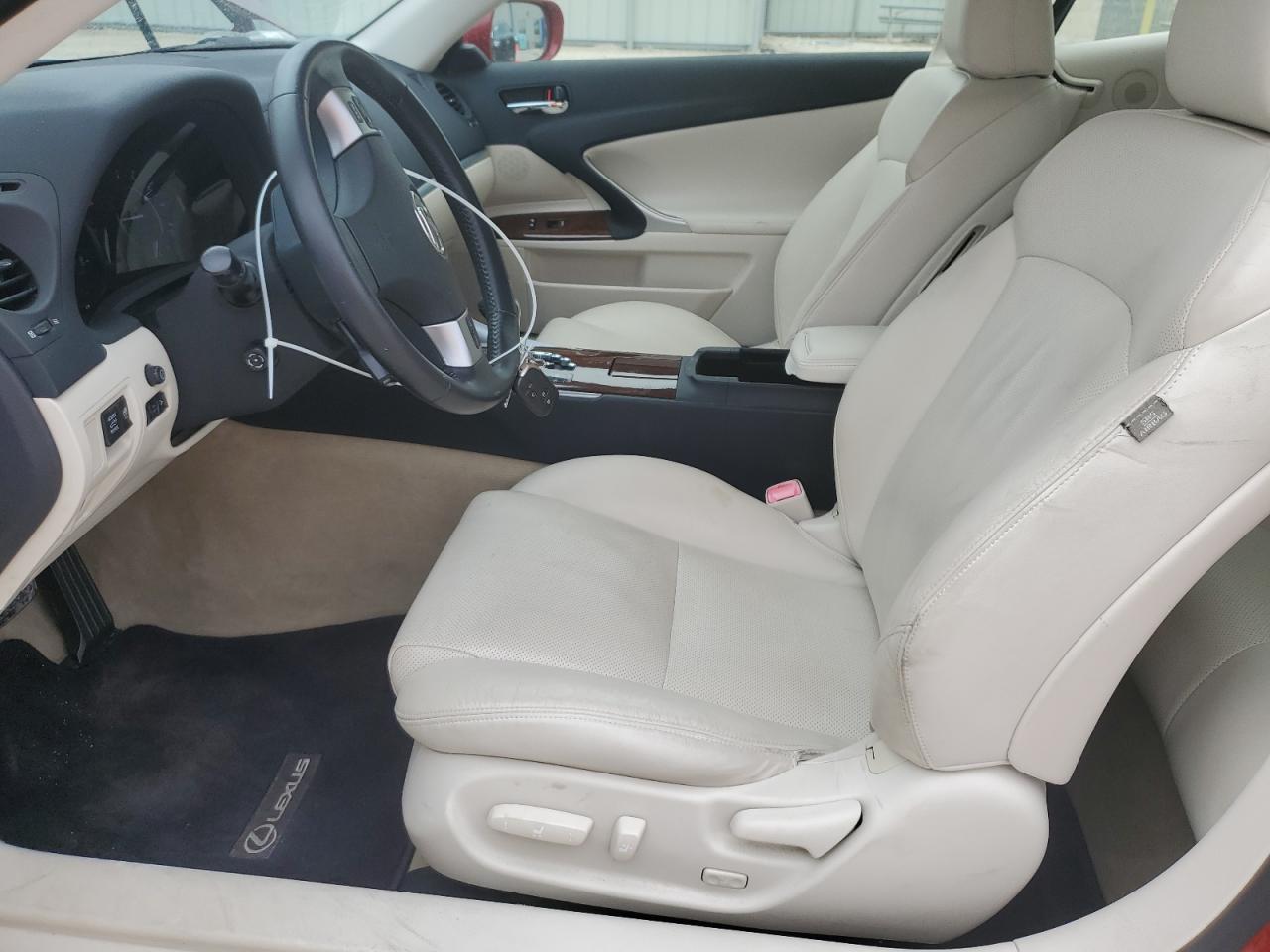 JTHFF2C24F2532512 2015 Lexus Is 250