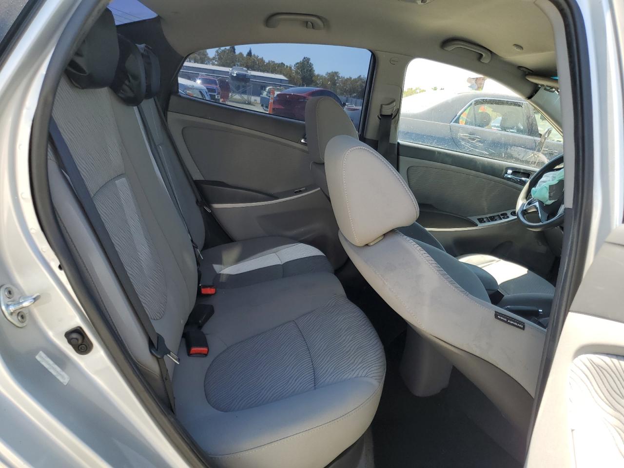 2013 Hyundai Accent Gls vin: KMHCU4AE7DU462875