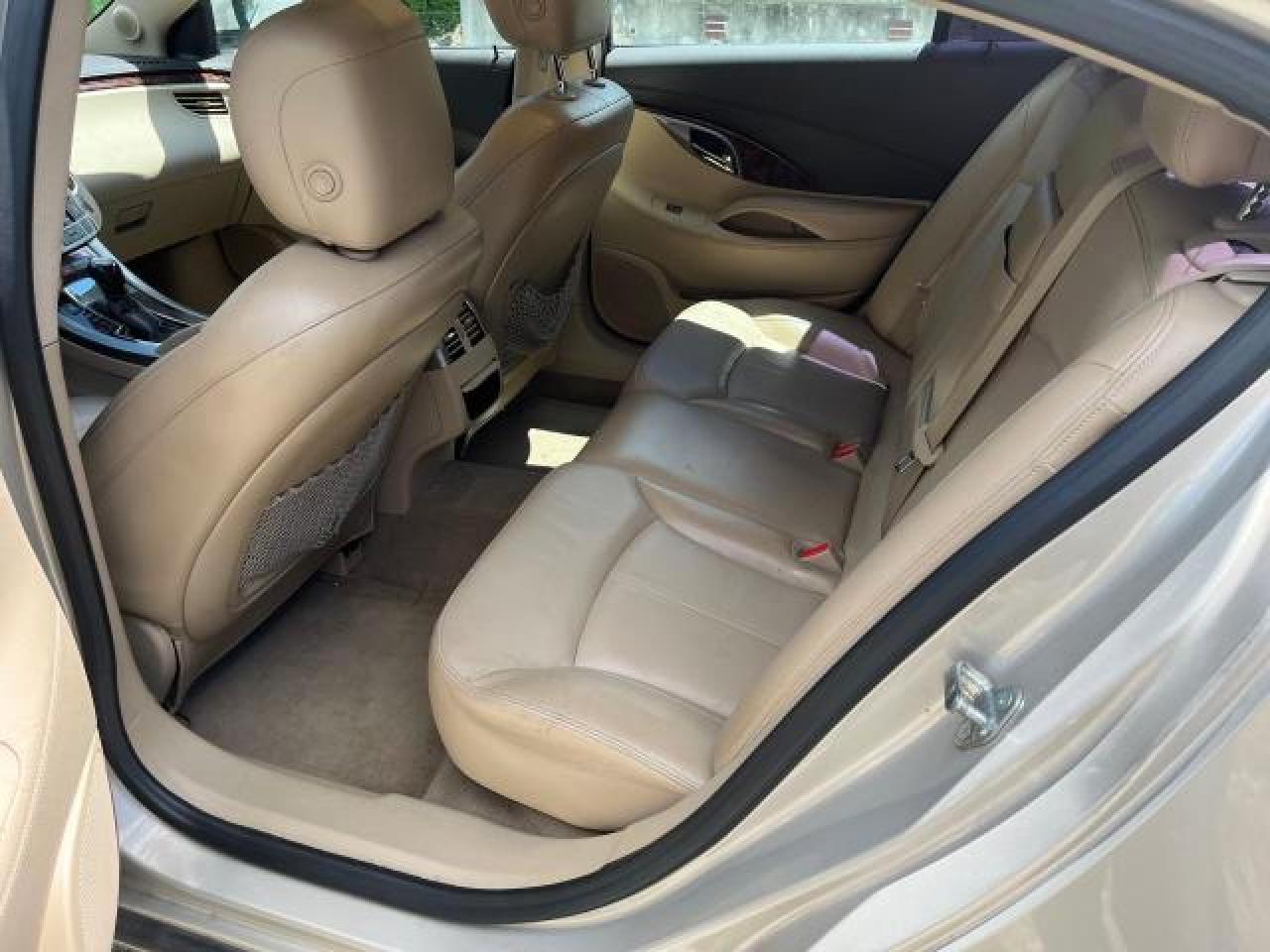 2012 Buick Lacrosse vin: 1G4GC5E38CF241937