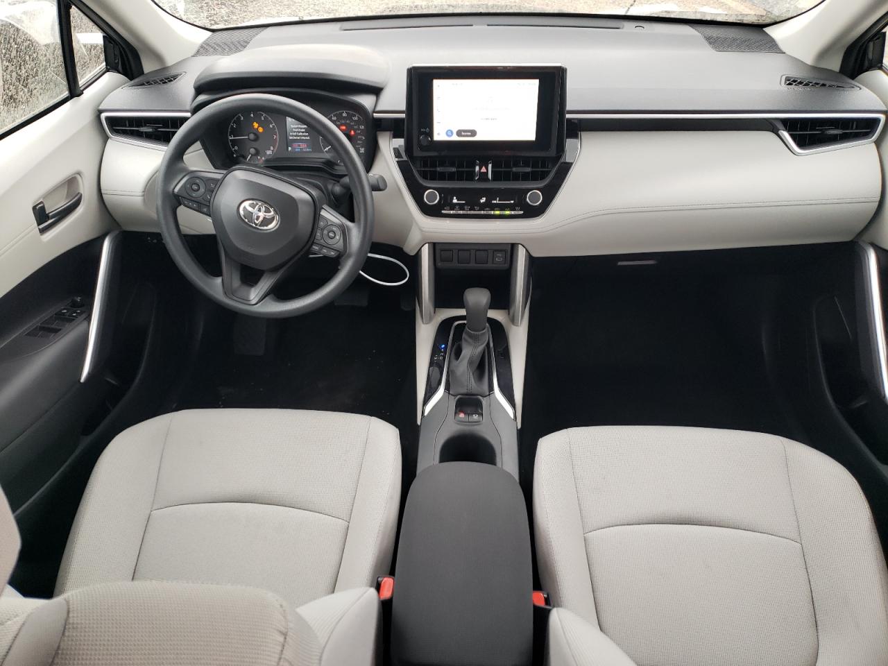 7MUAAAAG7RV080500 2024 Toyota Corolla Cross L