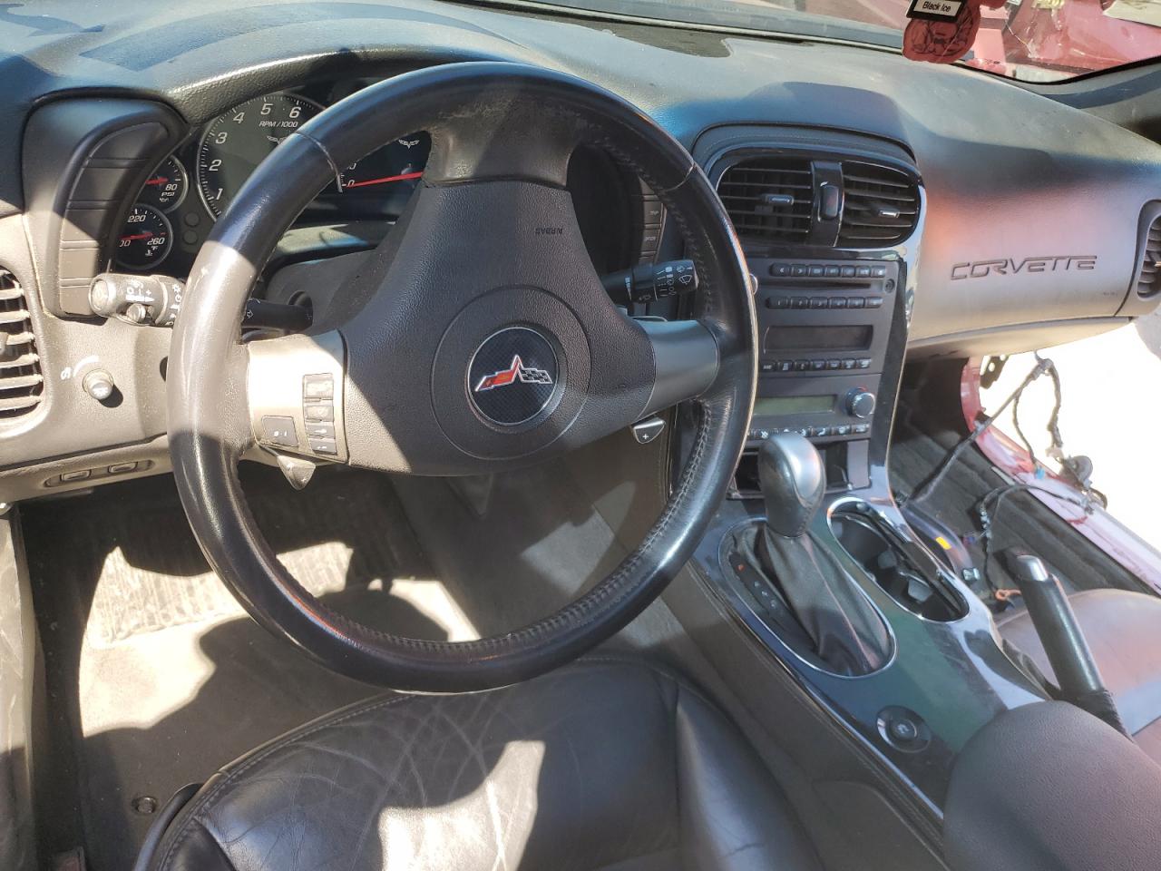 1G1YE2DW2A5105182 2010 Chevrolet Corvette