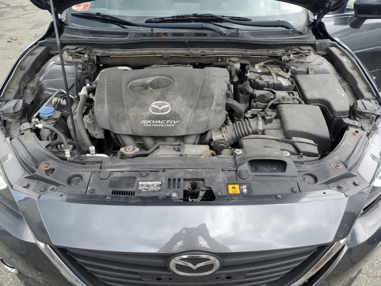 2014 Mazda 3 Touring vin: JM1BM1L76E1205951