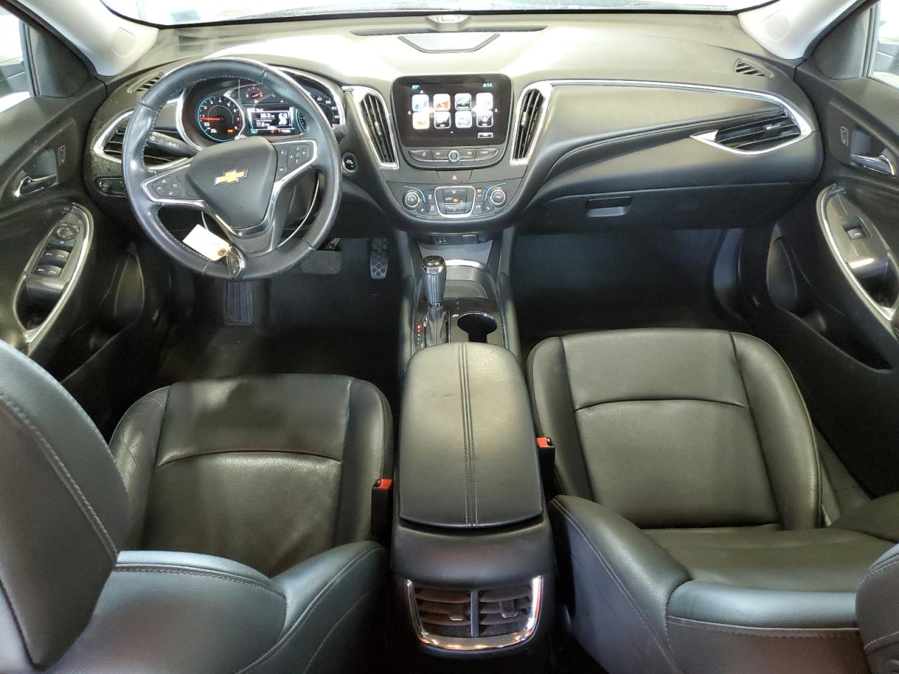 1G1ZD5ST6JF112423 2018 Chevrolet Malibu Lt