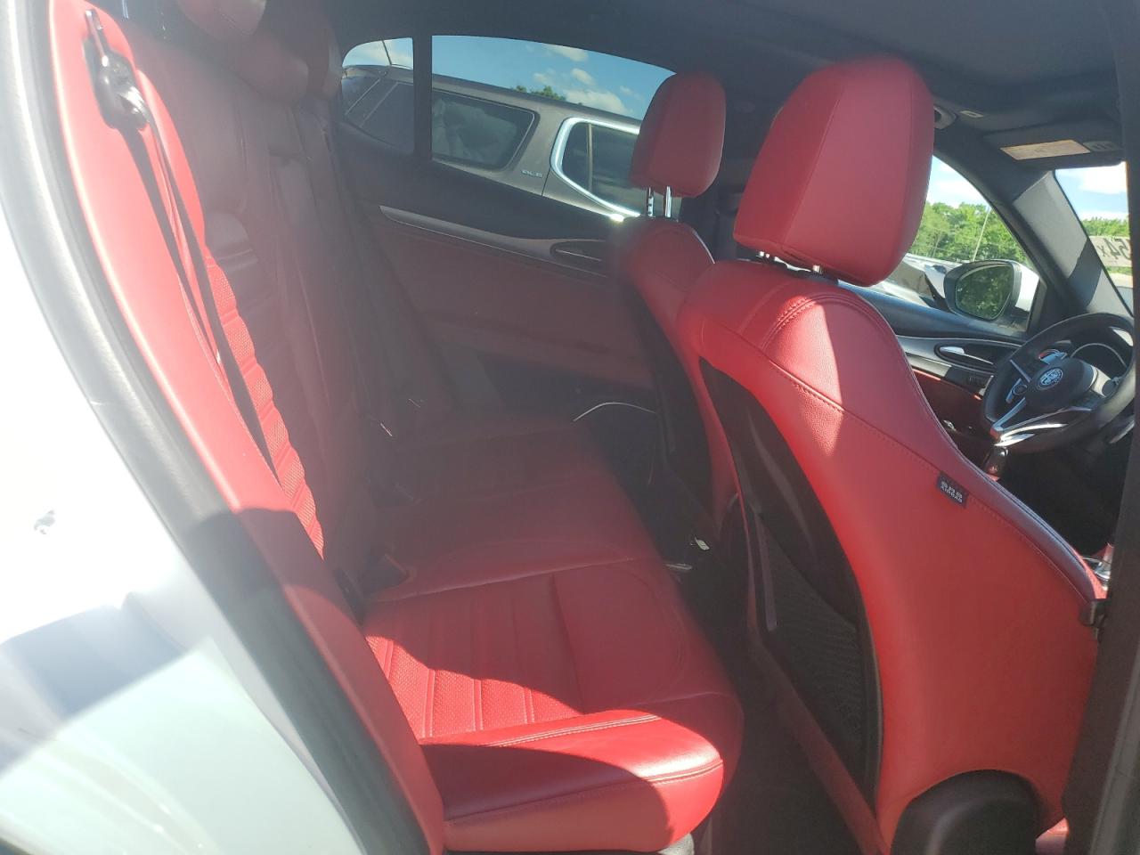 ZASPAKBN5K7C44745 2019 Alfa Romeo Stelvio Ti