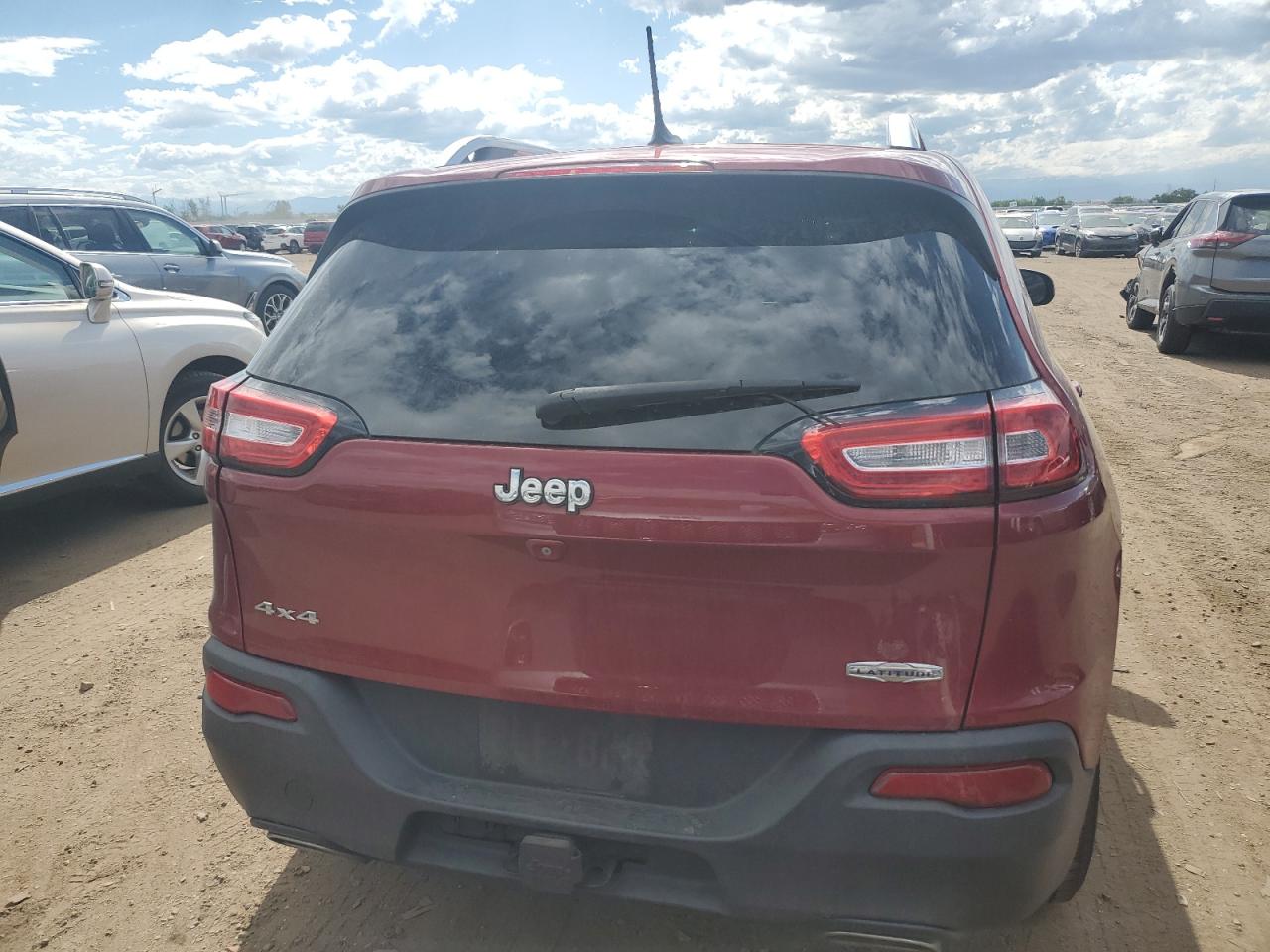 1C4PJMCS8FW509730 2015 Jeep Cherokee Latitude