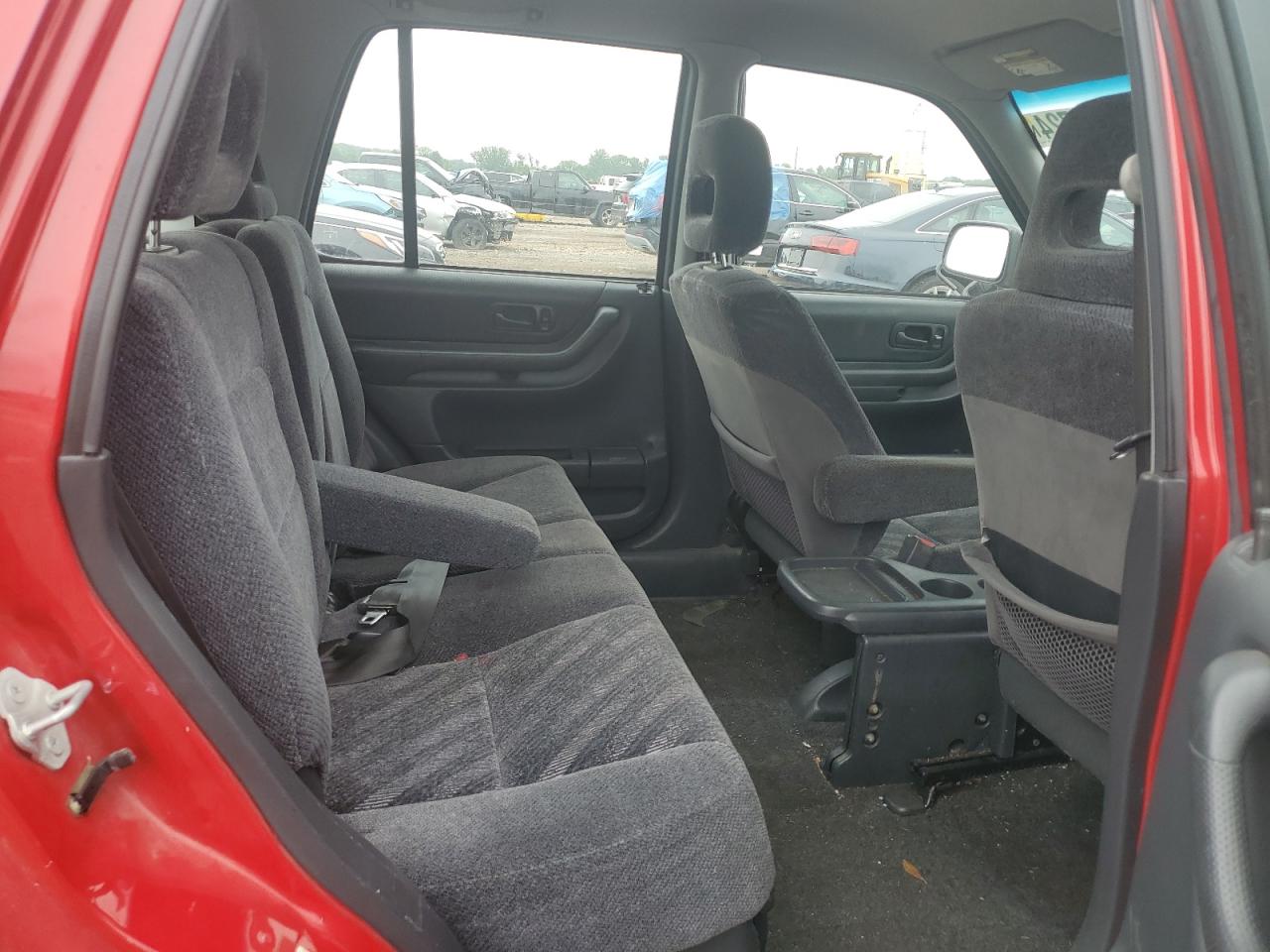 JHLRD1845YC006107 2000 Honda Cr-V Lx