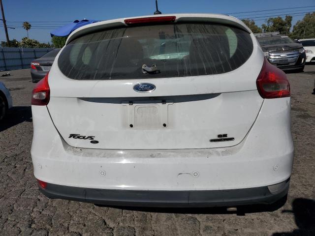 2016 FORD FOCUS SE - 1FADP3K22GL224141