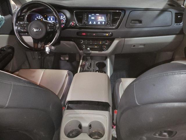 VIN KNDMB5C16H6324091 2017 KIA Sedona, LX no.8