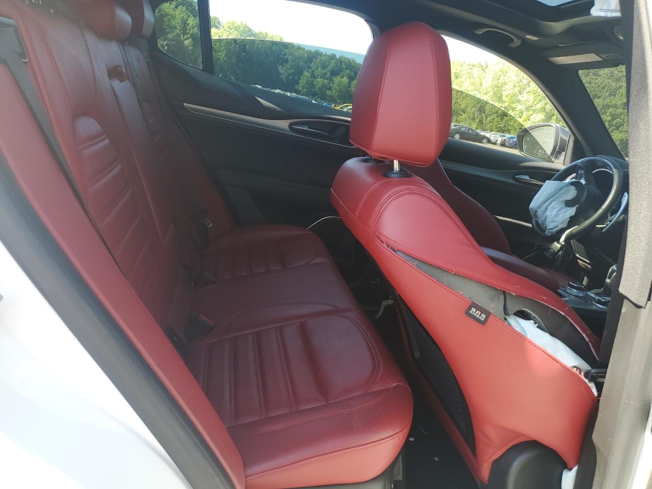 ZASPAKBN6N7D38590 2022 Alfa Romeo Stelvio Ti