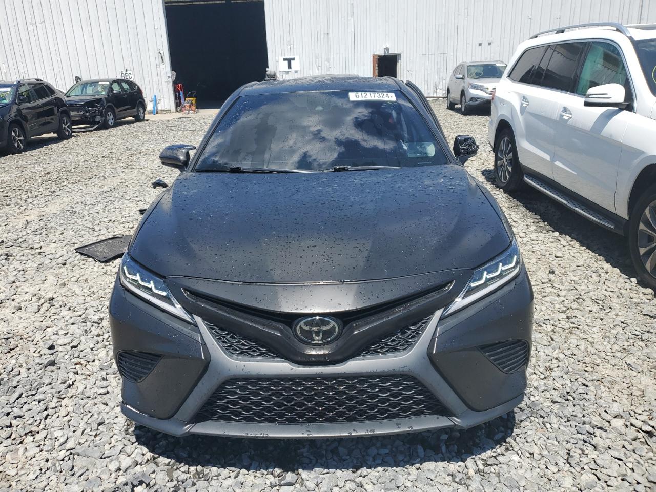 2019 Toyota Camry L vin: 4T1B11HK4KU853395