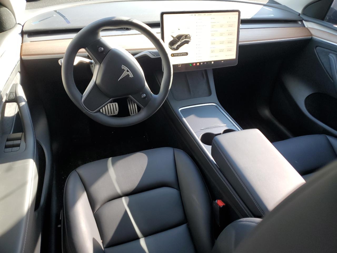 7SAYGDEF0PF865360 2023 Tesla Model Y