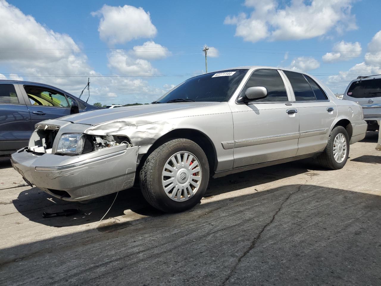 2MEFM75VX7X632705 2007 Mercury Grand Marquis Ls