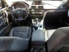 BMW 320 I photo