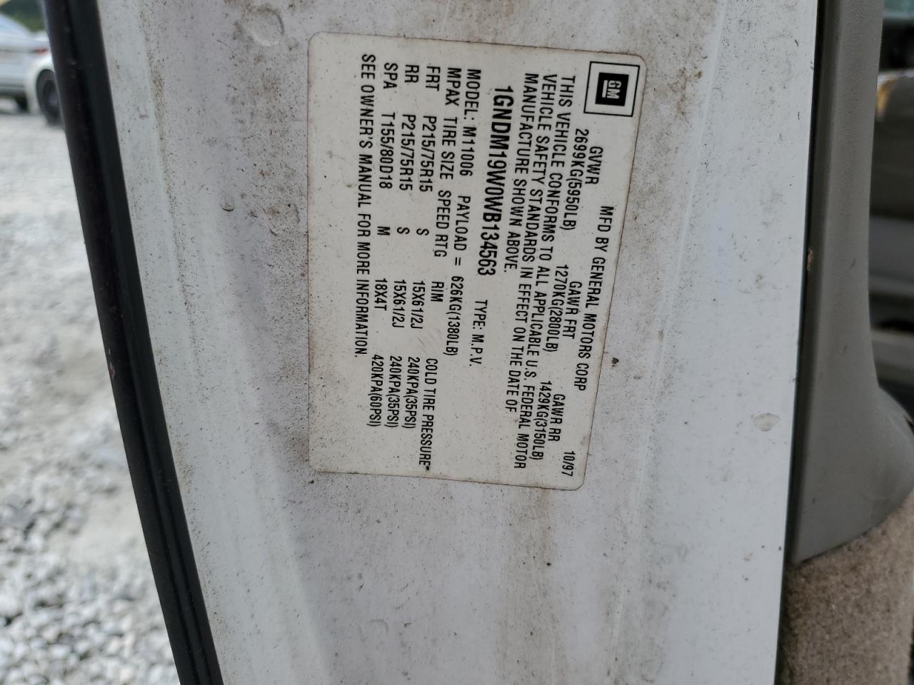 1GNDM19W0WB134563 1998 Chevrolet Astro