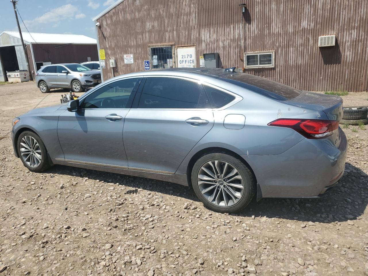 Lot #2912171019 2015 HYUNDAI GENESIS 3.