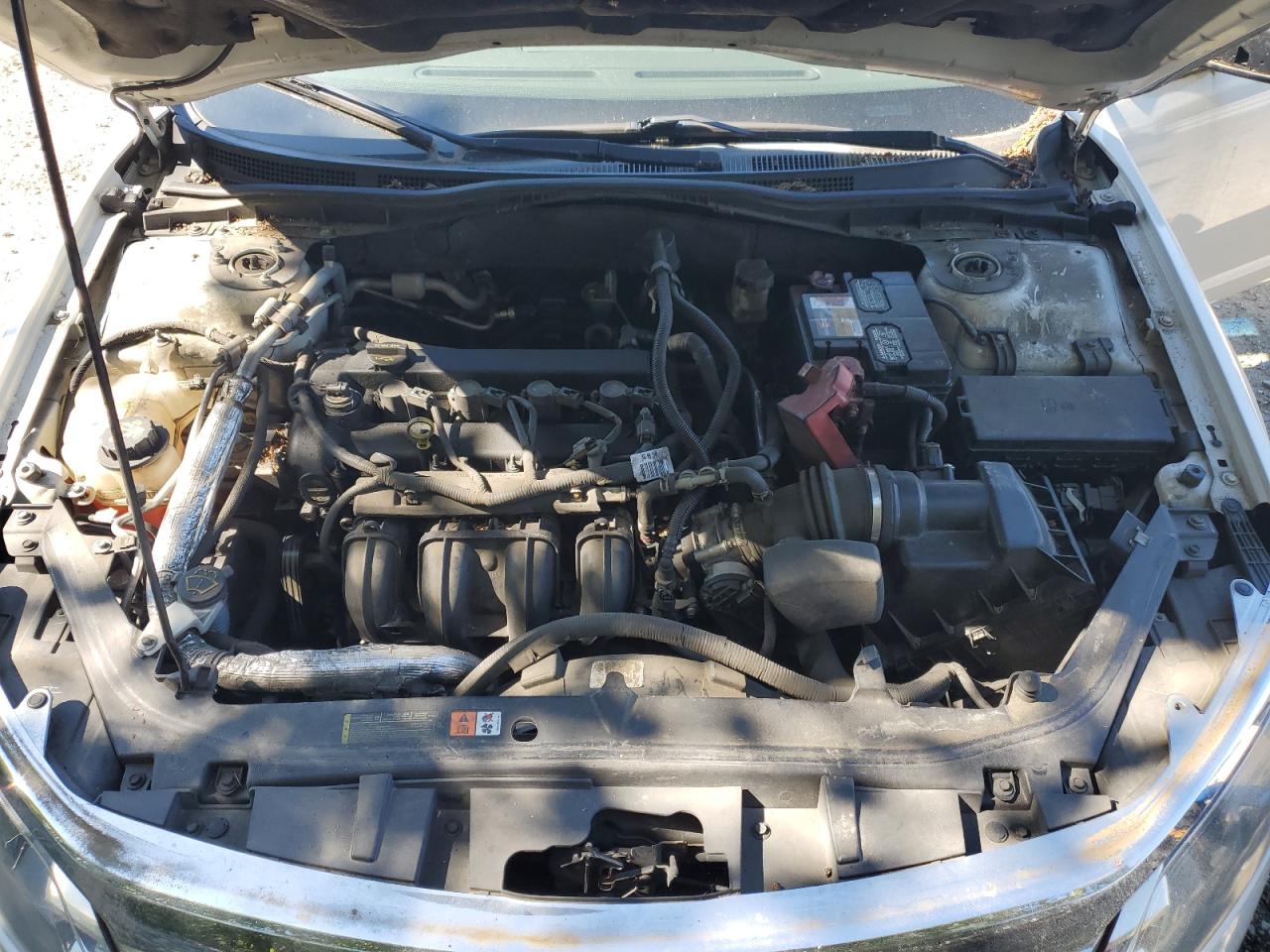 3FAHP0HA6AR198232 2010 Ford Fusion Se