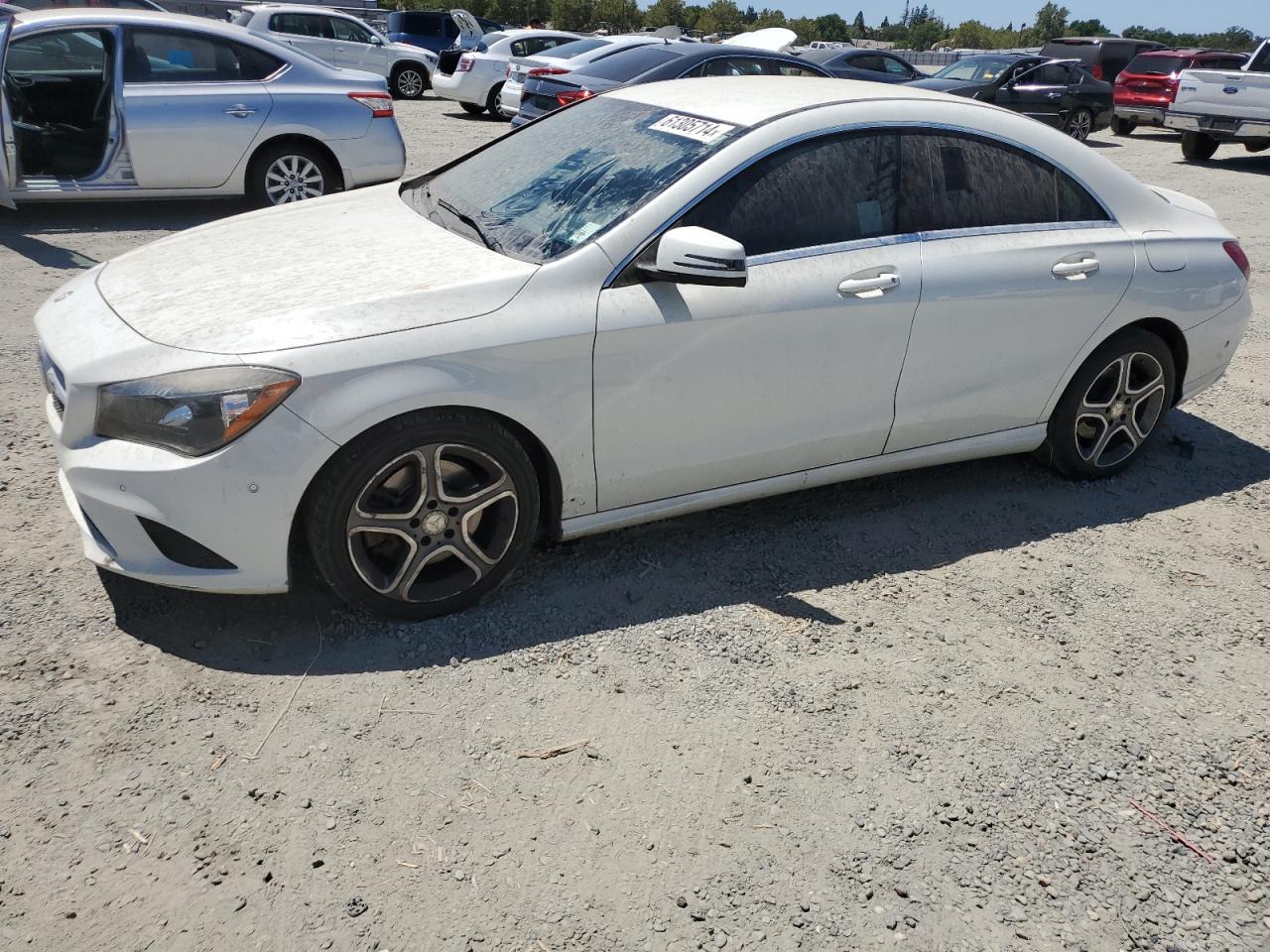 2014 Mercedes-Benz Cla 250 vin: WDDSJ4EB7EN131806