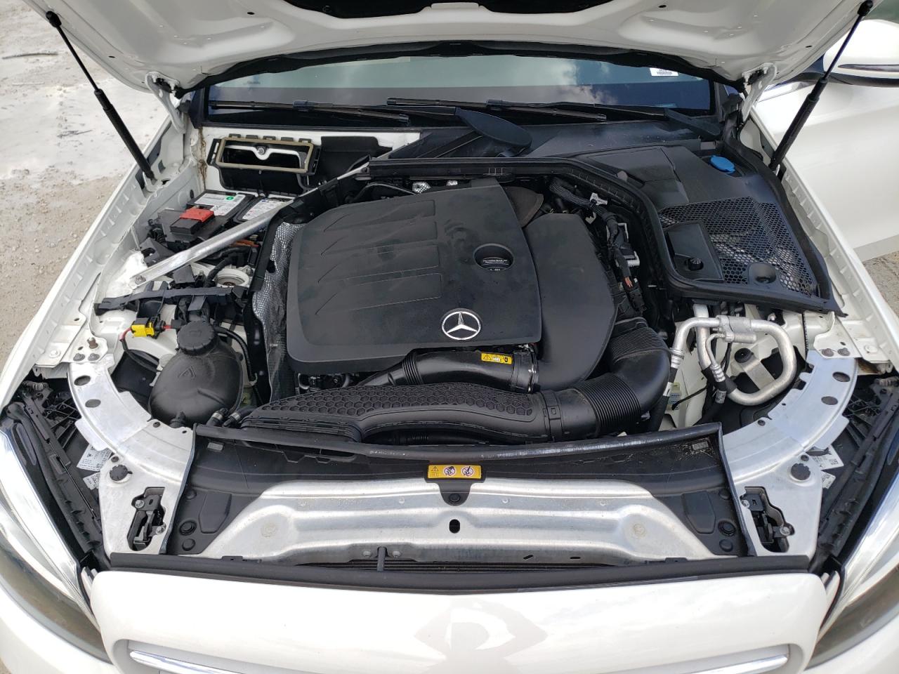 55SWF8DBXKU288339 2019 Mercedes-Benz C 300