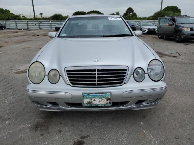 WDBJF65J71B327197 2001 Mercedes-Benz E 320