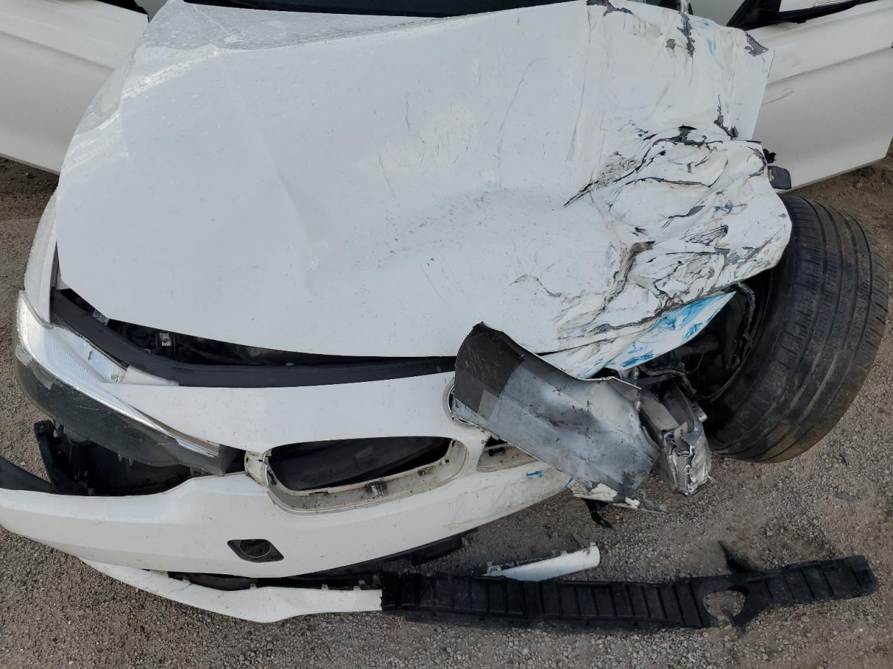 WBA8E1G58GNT35237 2016 BMW 320 I