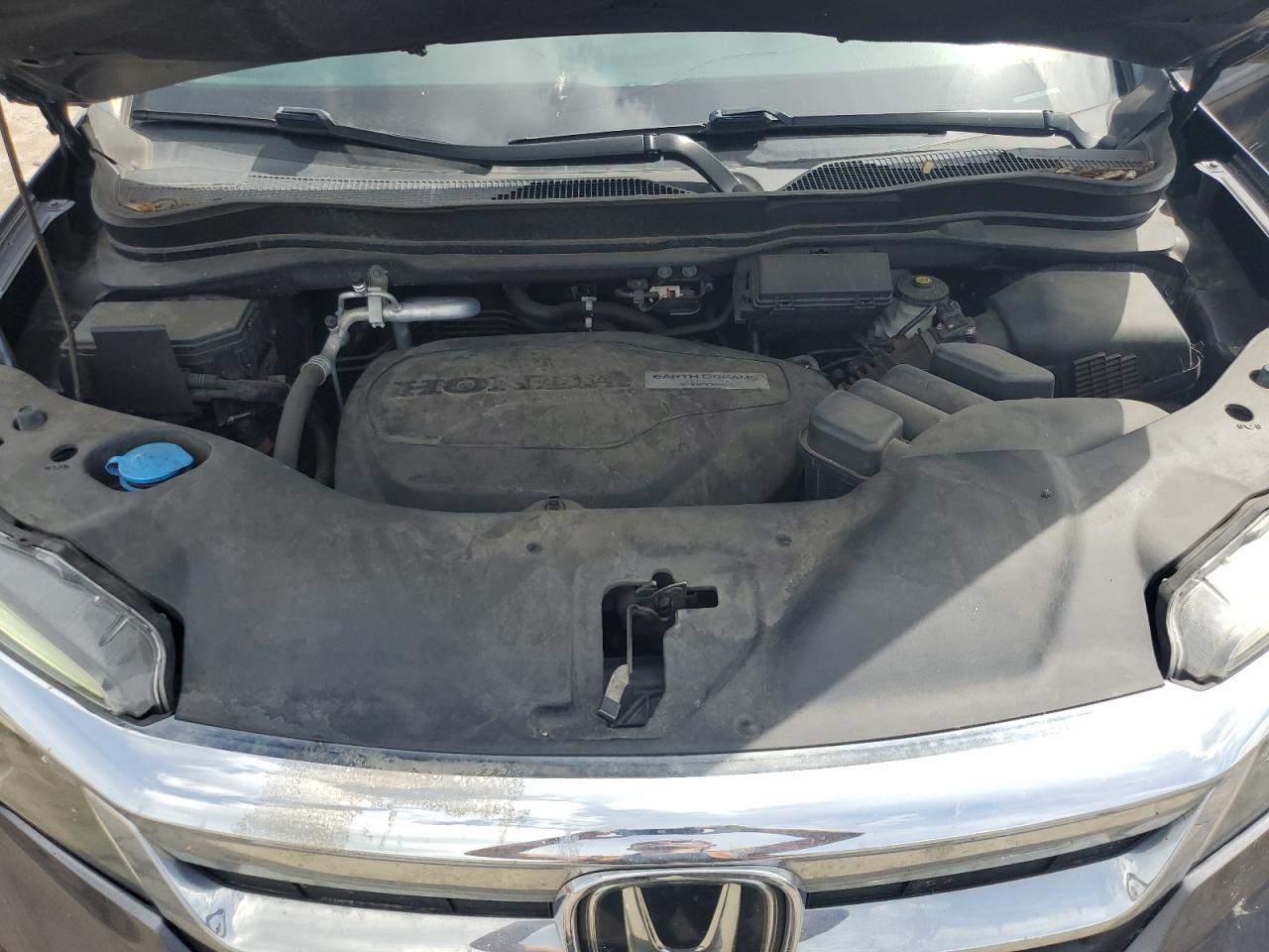 5FNYF6H33KB038085 2019 Honda Pilot Ex