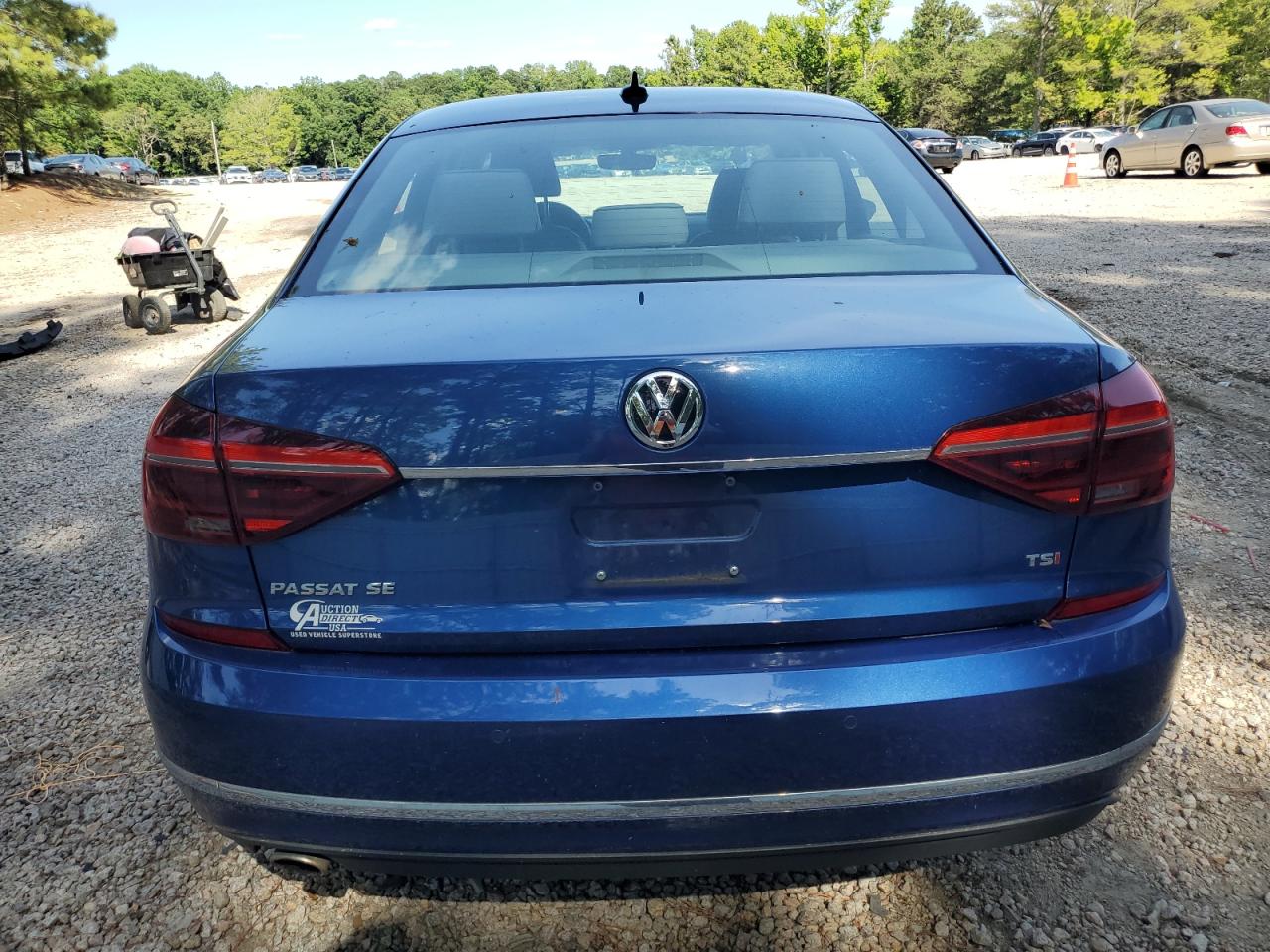 1VWGT7A38HC051664 2017 Volkswagen Passat Se