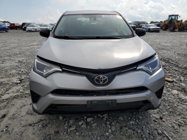 VIN JTMZFREV6JJ195290 2018 Toyota RAV4, LE no.5