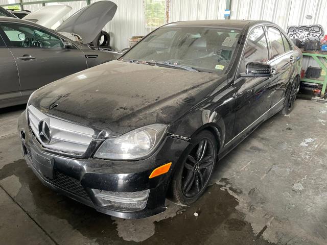 VIN WDDGF8AB8DR279667 2013 Mercedes-Benz C-Class, 3... no.2