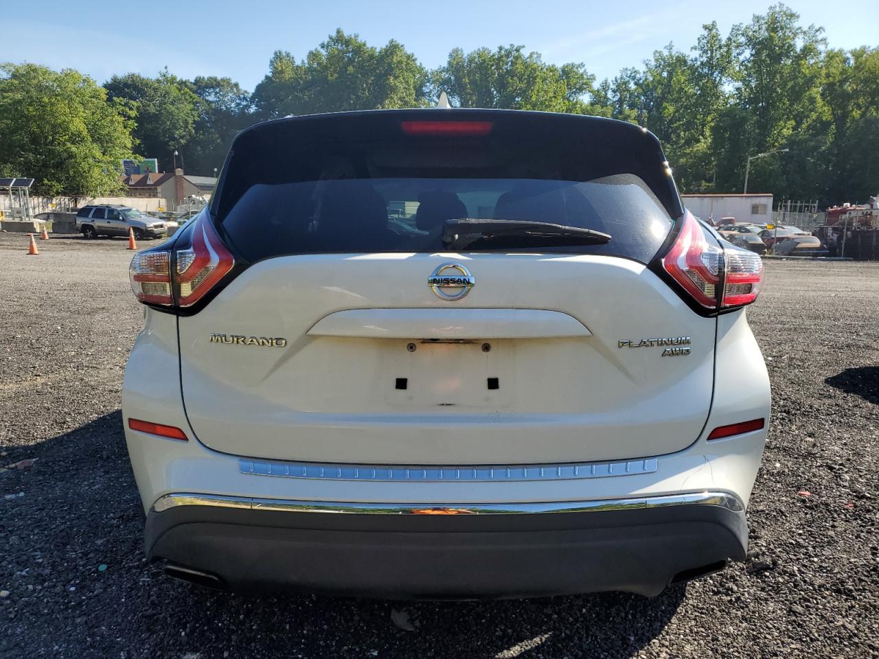 2017 Nissan Murano S vin: 5N1AZ2MH5HN105357