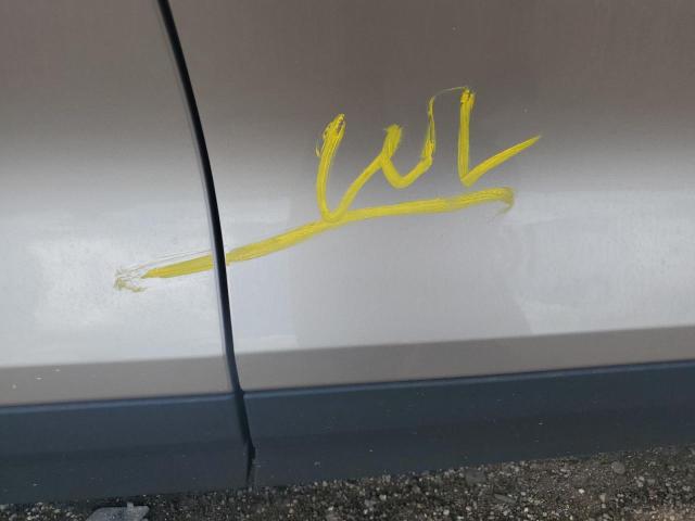 2023 VOLVO XC40 T4 - YV4L12UF4P2938678