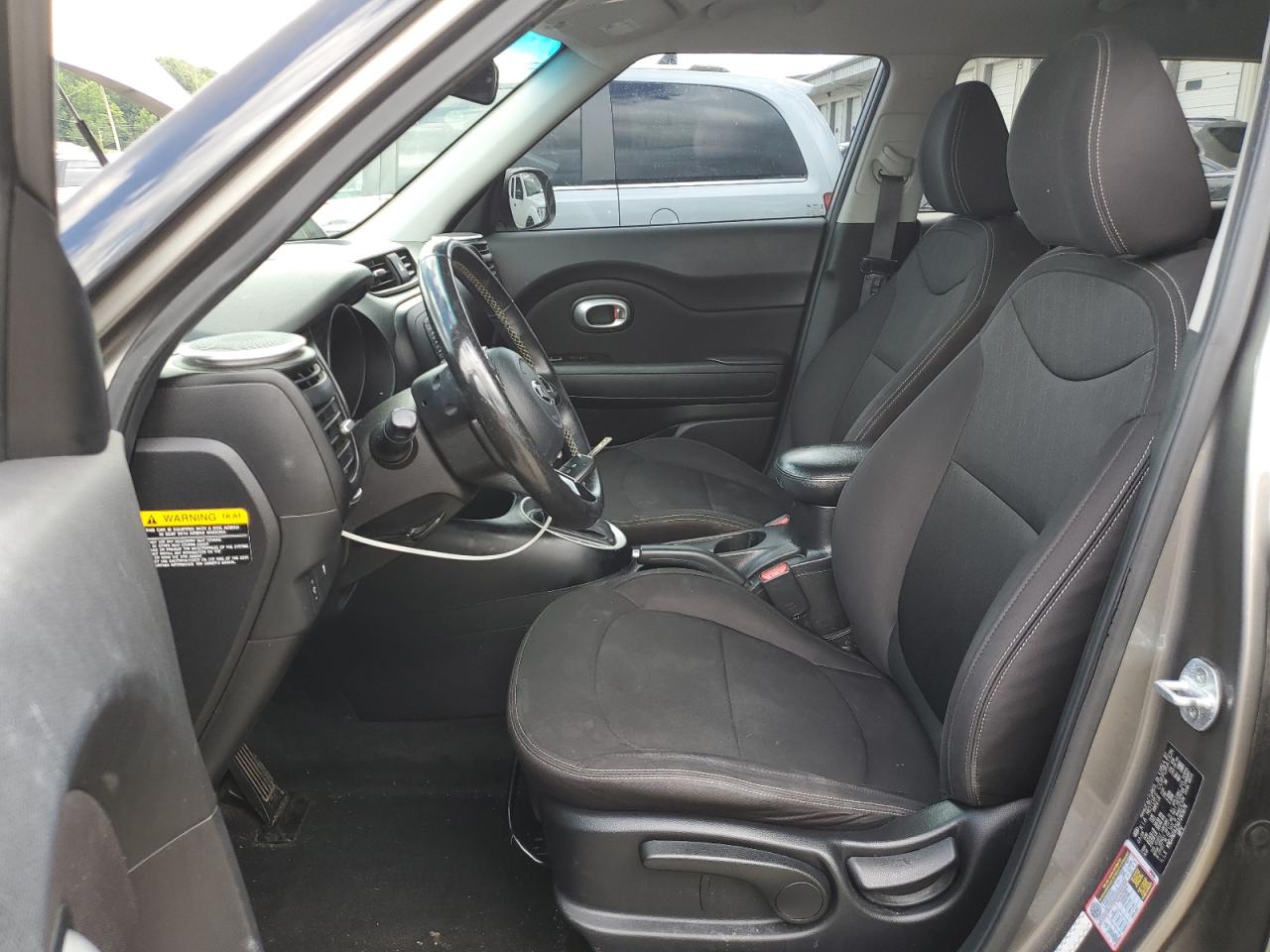 KNDJN2A25G7265676 2016 Kia Soul