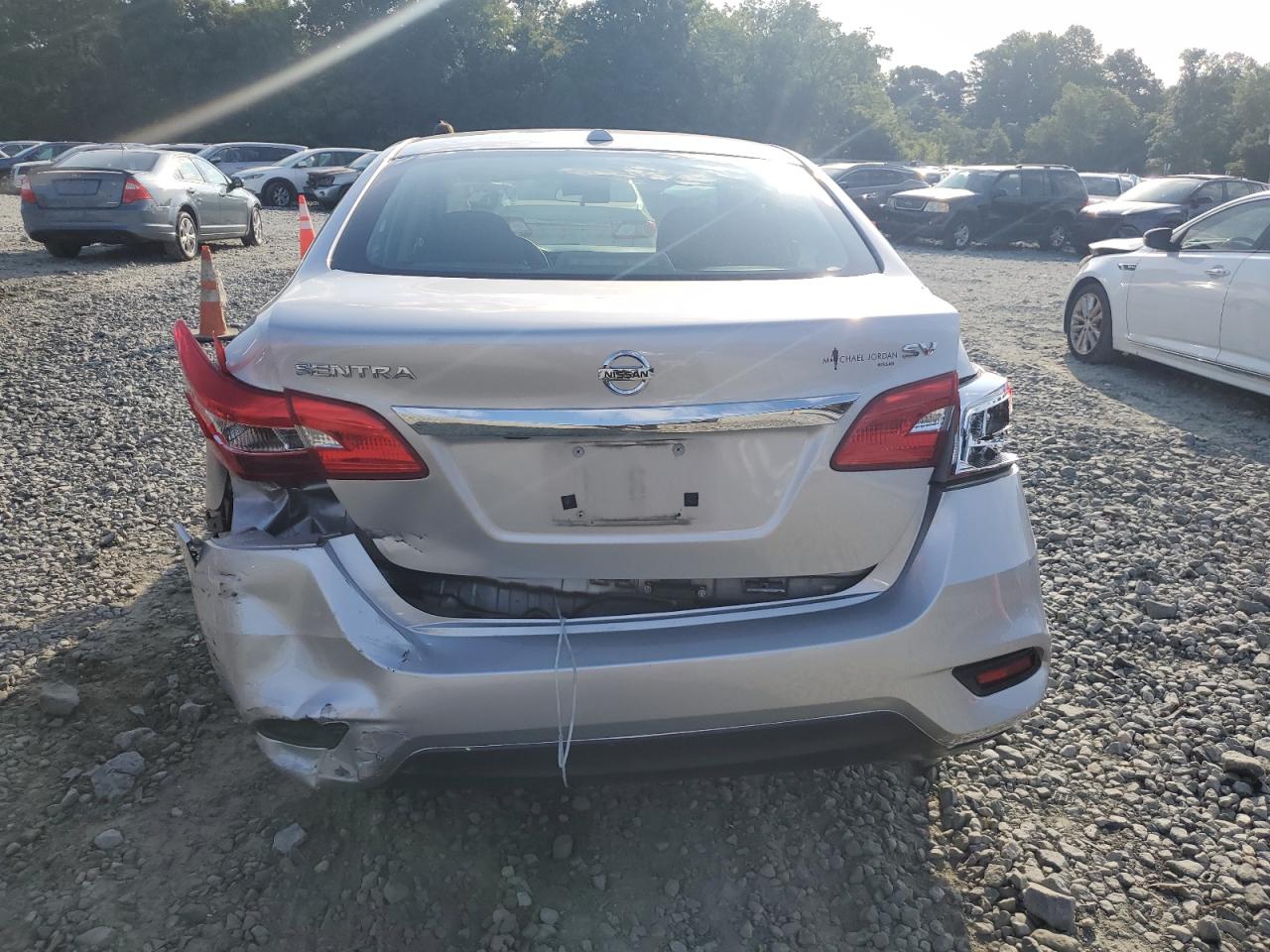 3N1AB7AP1KY374793 2019 Nissan Sentra S