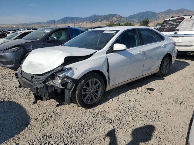 VIN 4T1BF1FK2FU983640 2015 Toyota Camry, LE no.1