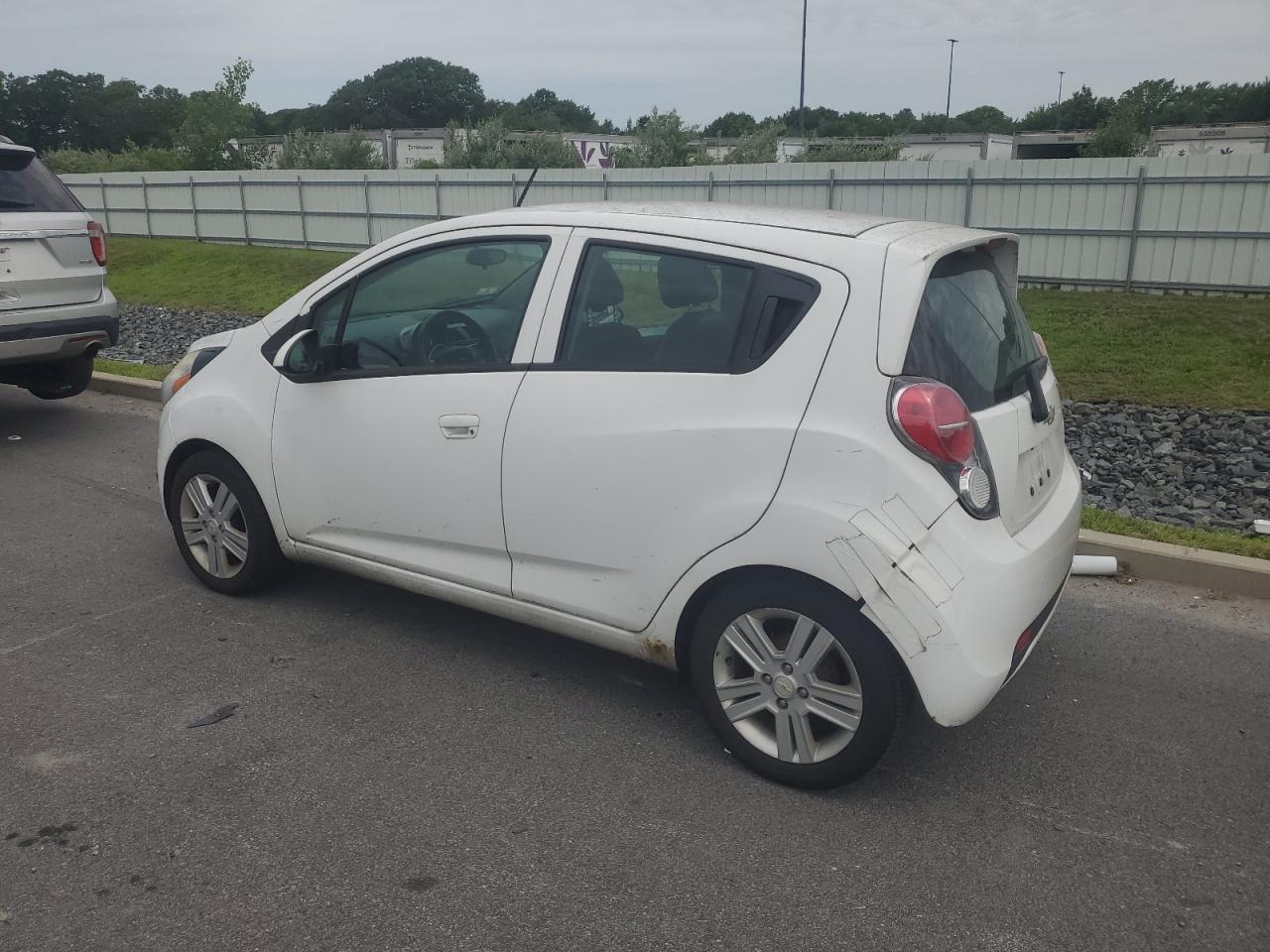 2014 Chevrolet Spark Ls vin: KL8CB6S96EC487595