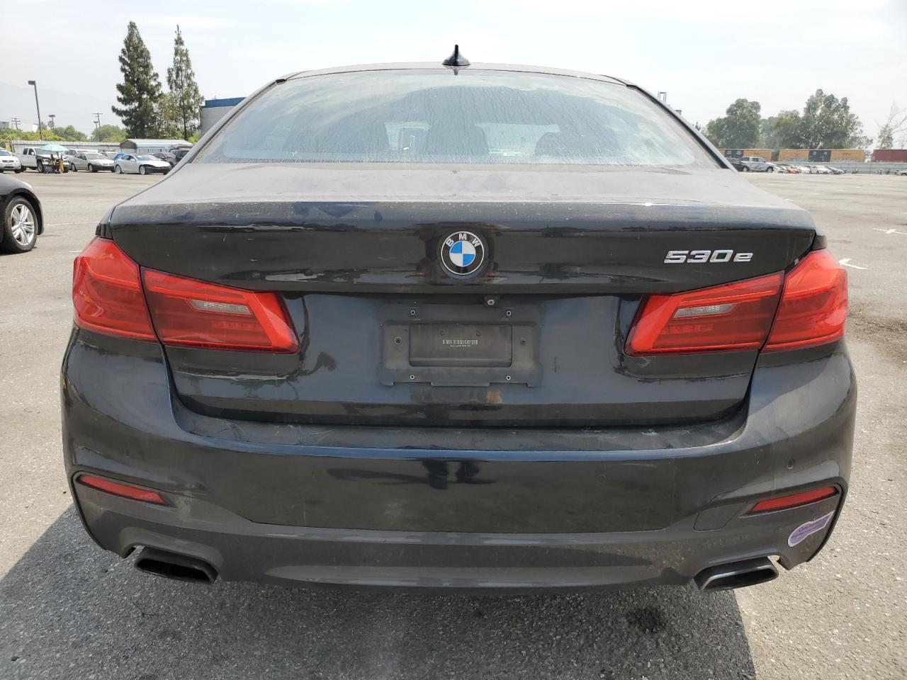 WBAJA9C58JB251767 2018 BMW 530E