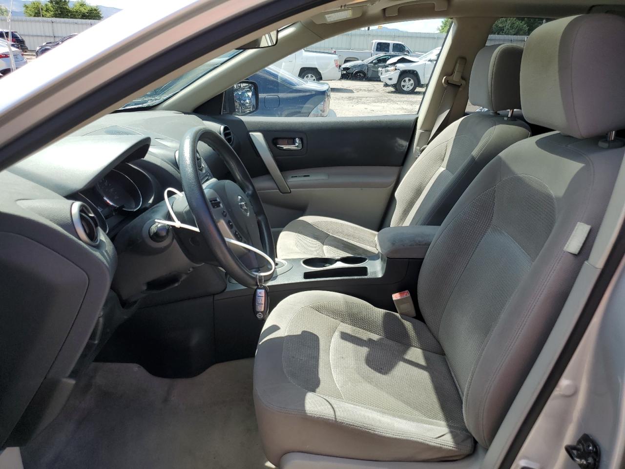 JN8AS5MT2BW182594 2011 Nissan Rogue S