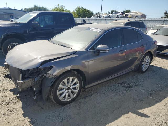 VIN 4T1B11HKXJU677077 2018 Toyota Camry, L no.1