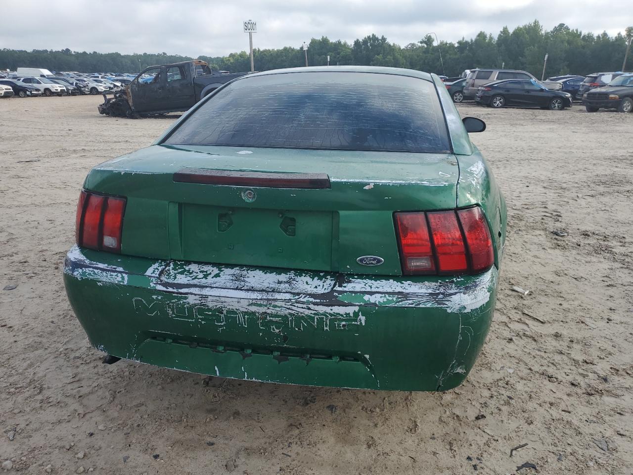 1FAFP4040YF163214 2000 Ford Mustang