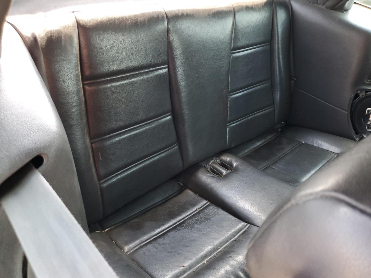 1FAFP44411F180233 2001 Ford Mustang