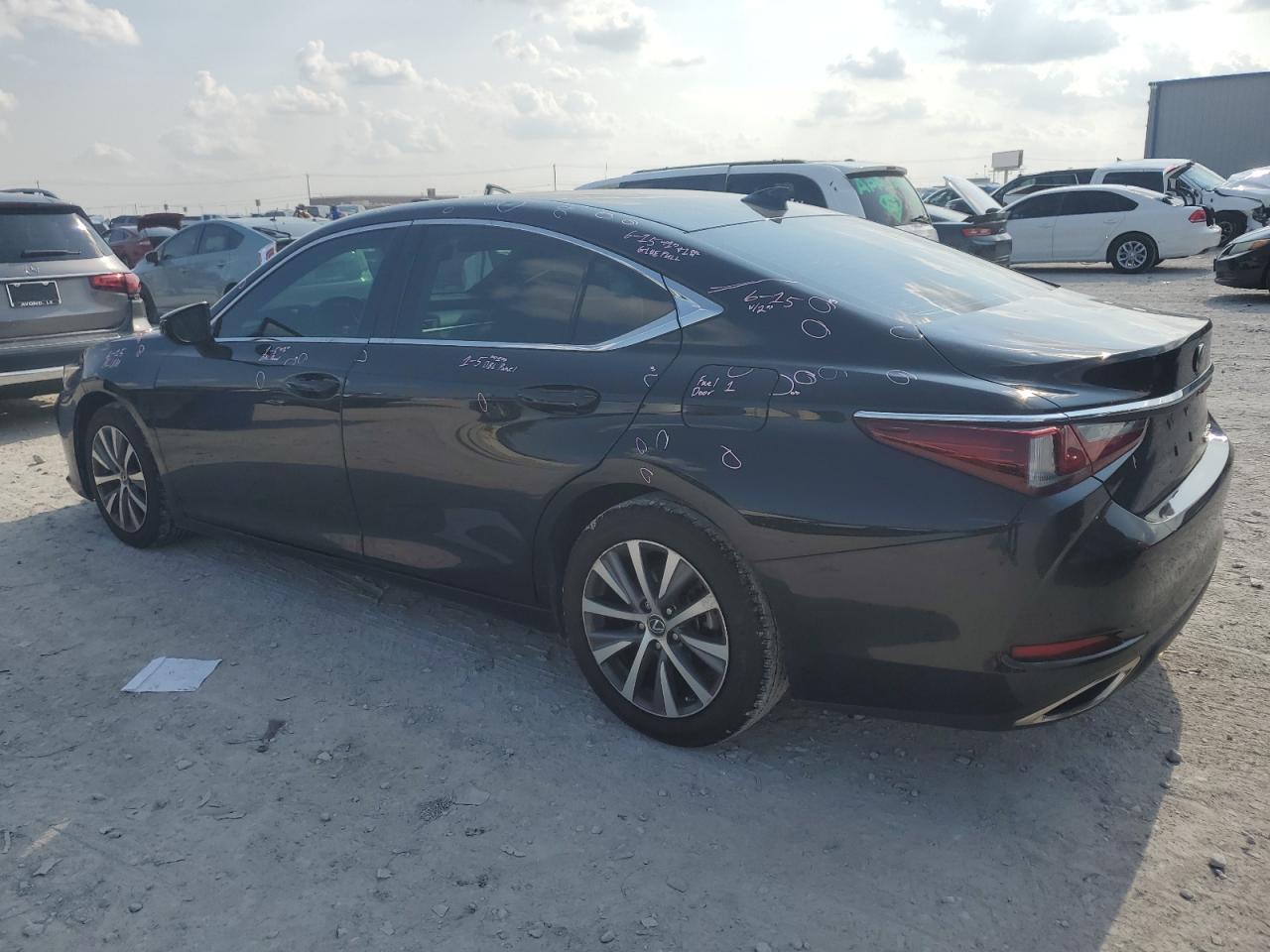 Lot #2784528703 2019 LEXUS ES 350