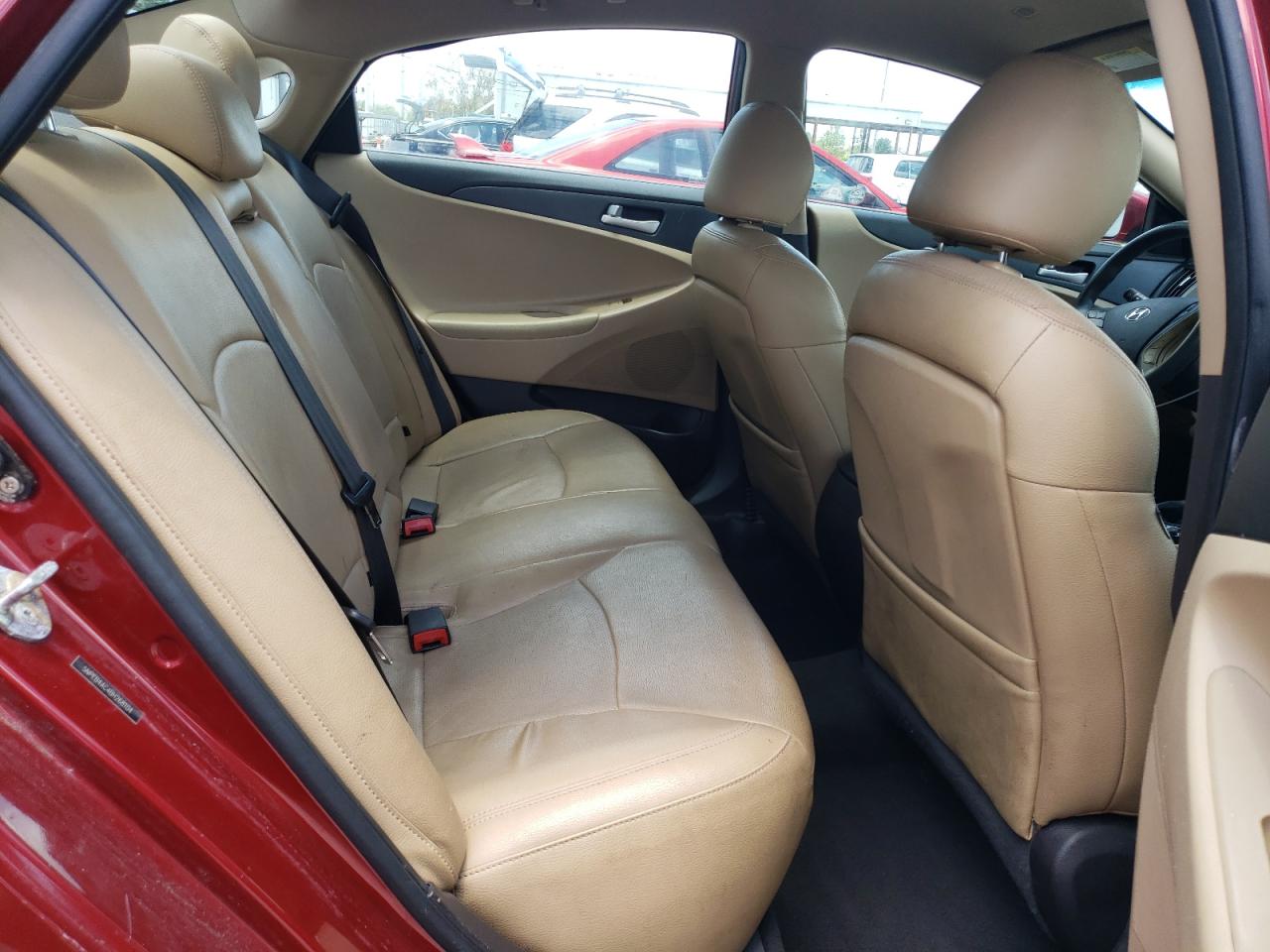 5NPEB4AC4BH268104 2011 Hyundai Sonata Gls