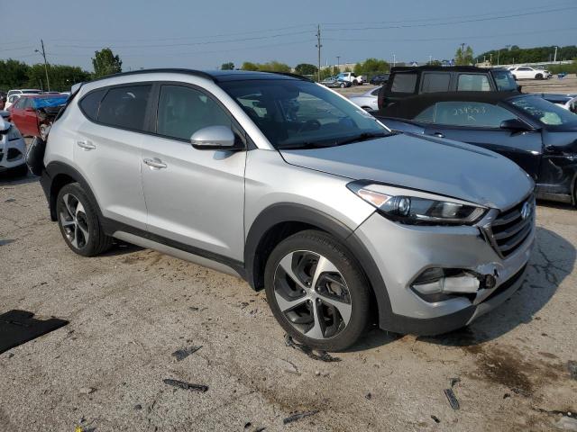 2018 HYUNDAI TUCSON VAL - KM8J33A2XJU779829