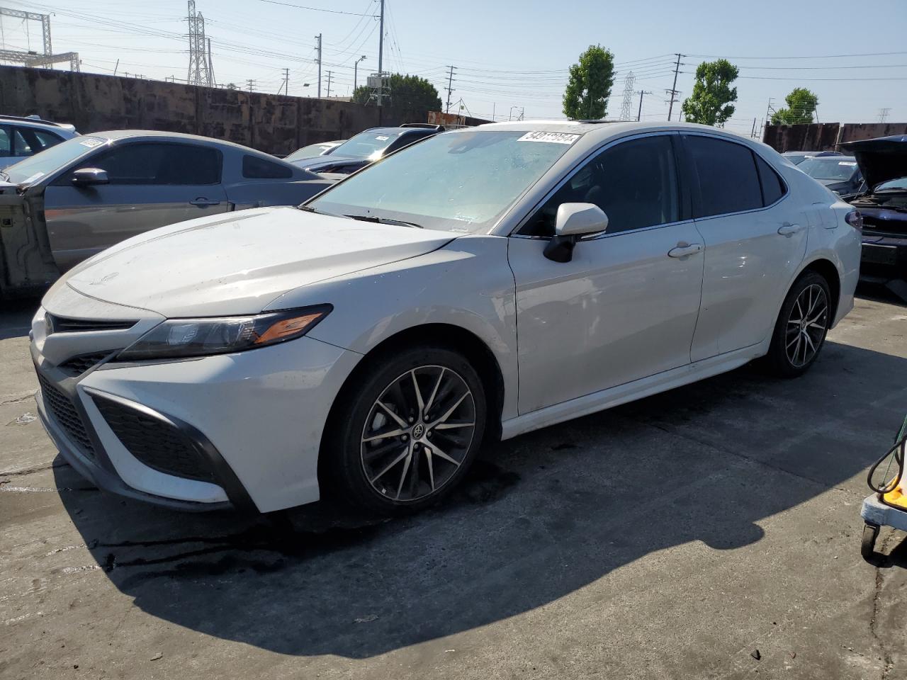 Toyota Camry 2022 SE