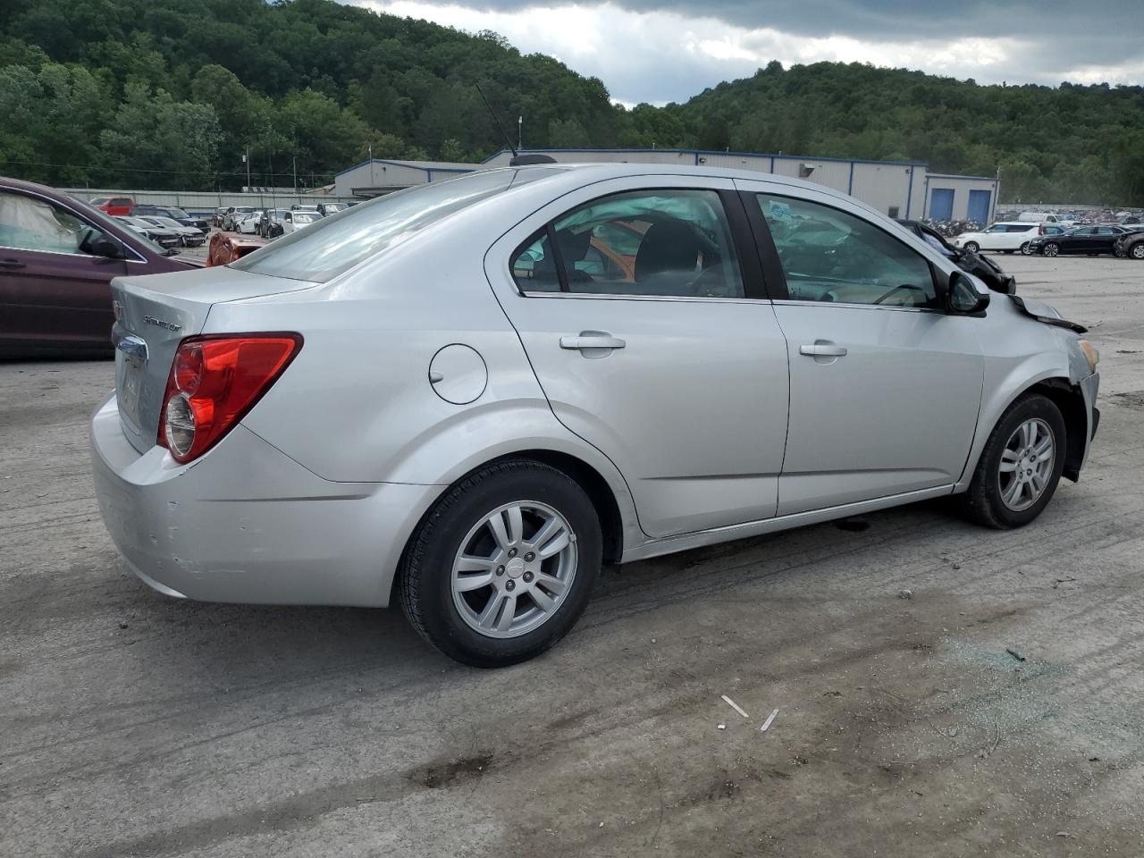 1G1JC5SG5F4137447 2015 Chevrolet Sonic Lt