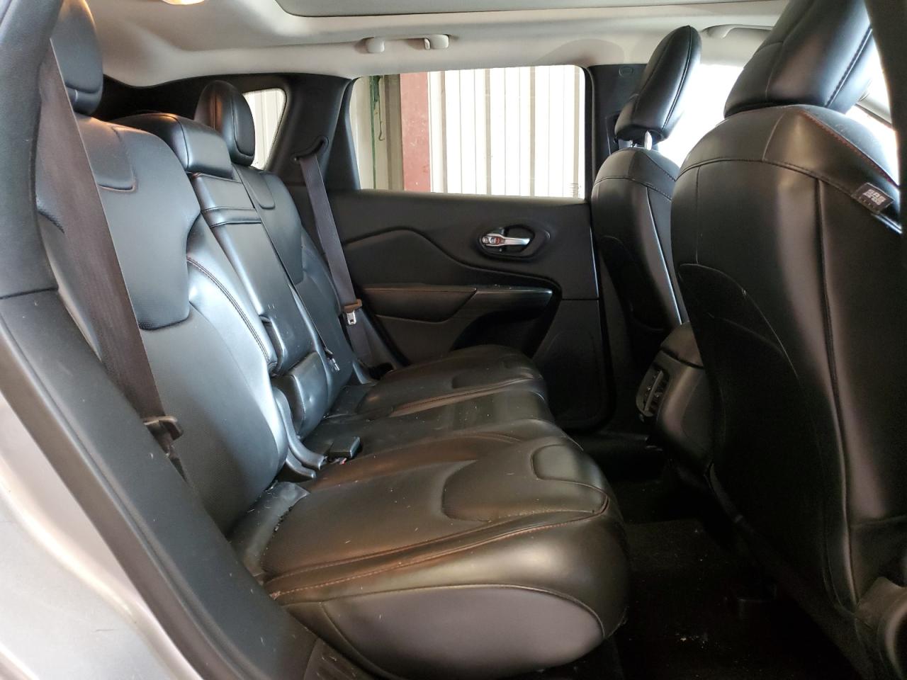 1C4PJMBS9FW638366 2015 Jeep Cherokee Trailhawk