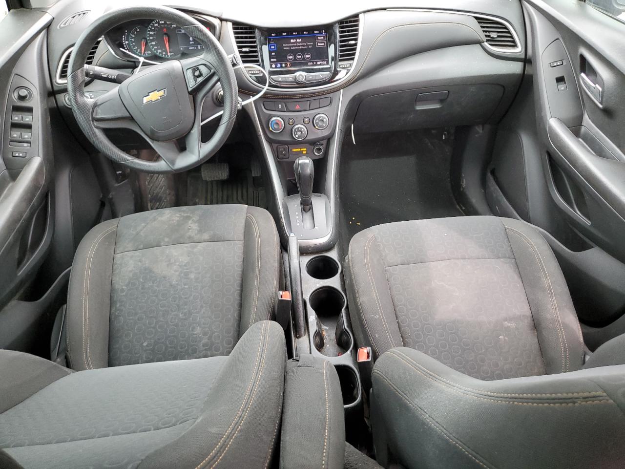 KL7CJKSB6LB082553 2020 Chevrolet Trax Ls
